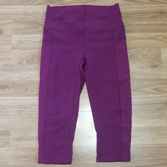 lululemon athletica Pants - 6 lululemon mind over miles crops